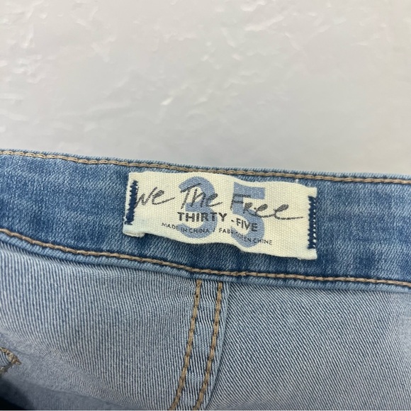 We The Free Just Float On Flare Jeans Stretch Curvy Size 35 - Picture 3 of 8